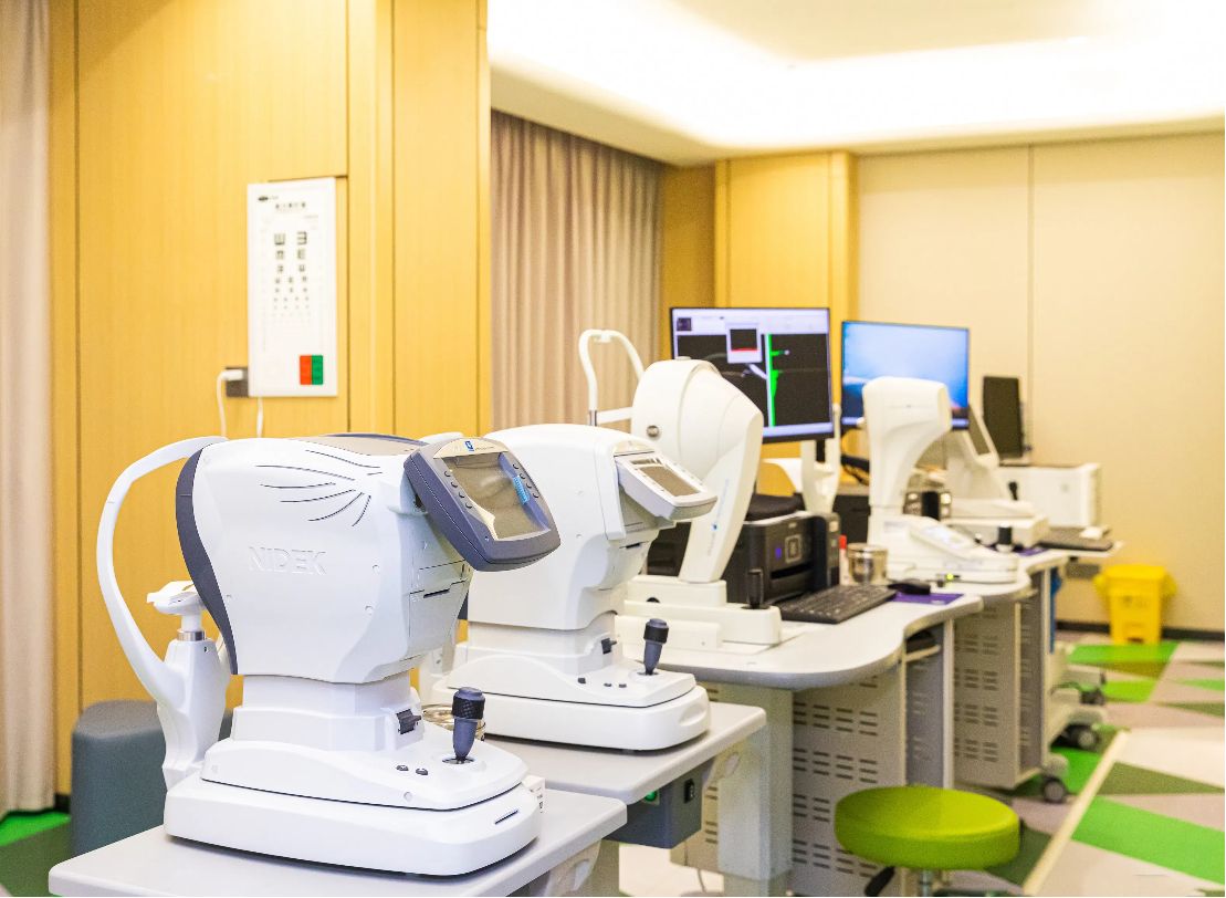 技术领先，同步国际前沿